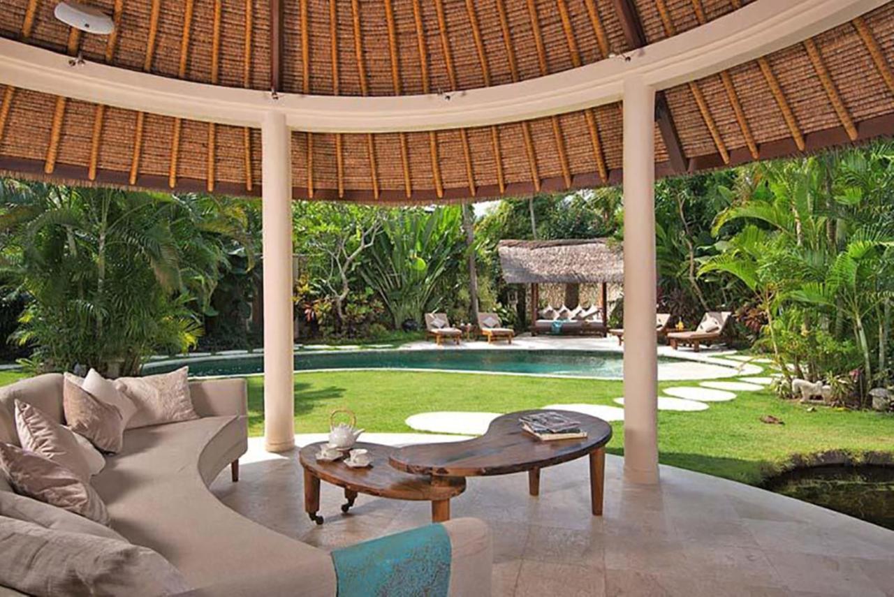 Villa Kubu Seminyak Exterior foto
